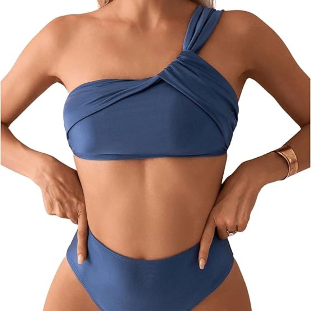 Women's One Shoulder Twist, High Waisted Bikini Size M   NWT